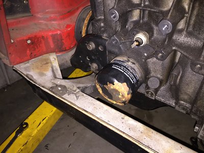 Oil filter clearance