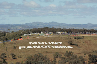 sport-gallery-bathurst-ariel-600x400.jpg